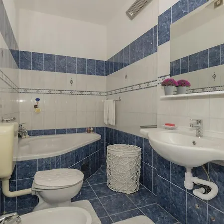 With Wifi Baska Voda, Makarska - 21609 Apartment *